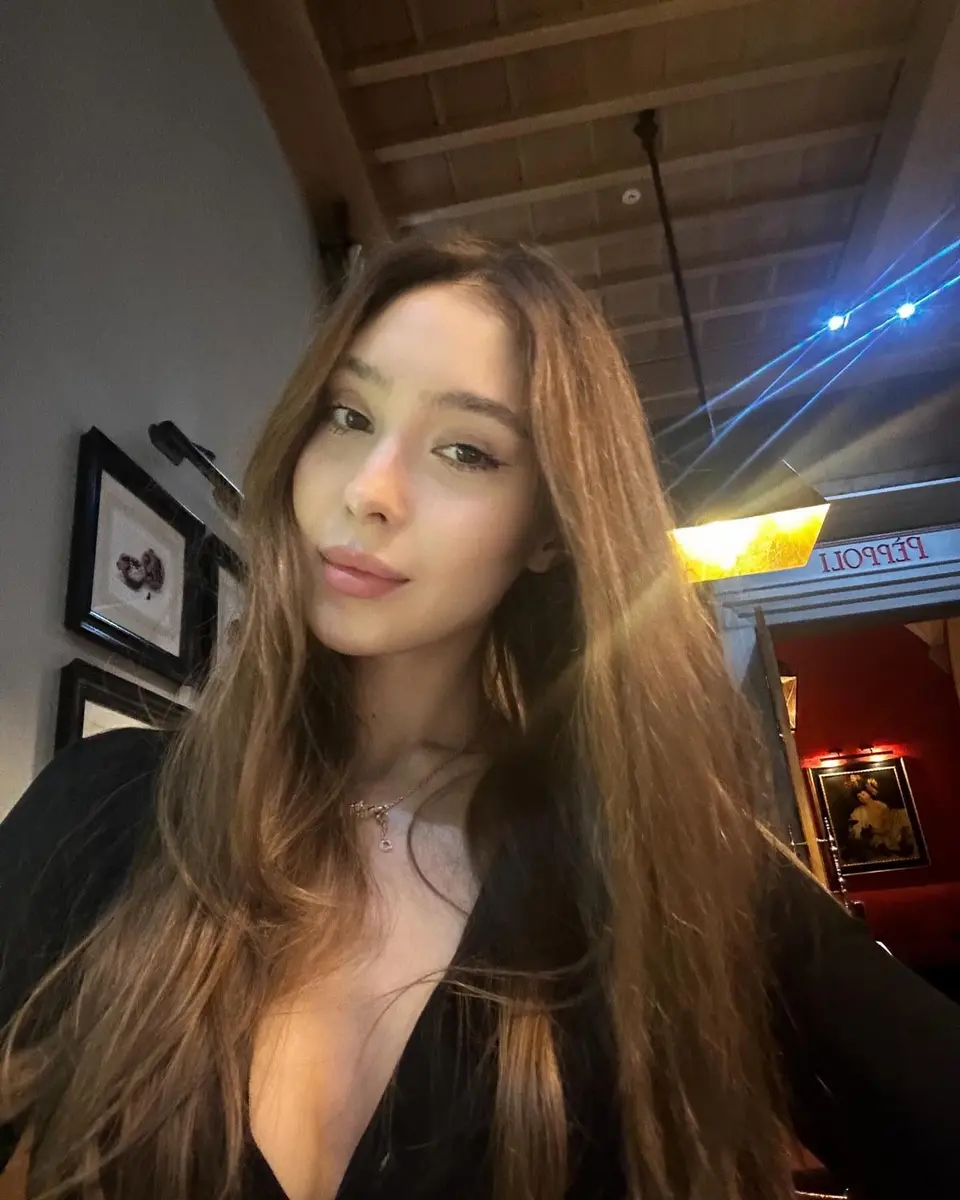 Elmira profile in Phuket