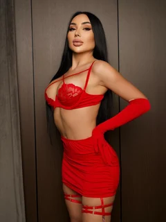 Lily profile in Dubai
