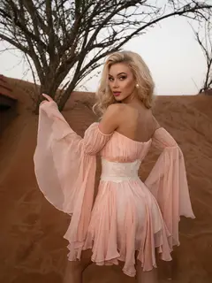 Lolita profile in Dubai