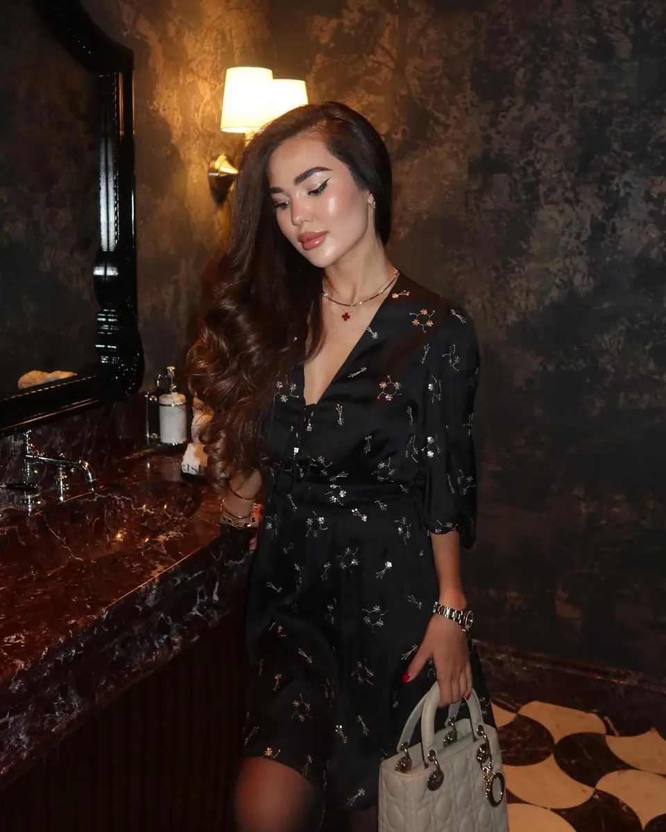 Lucia profile in Dubai