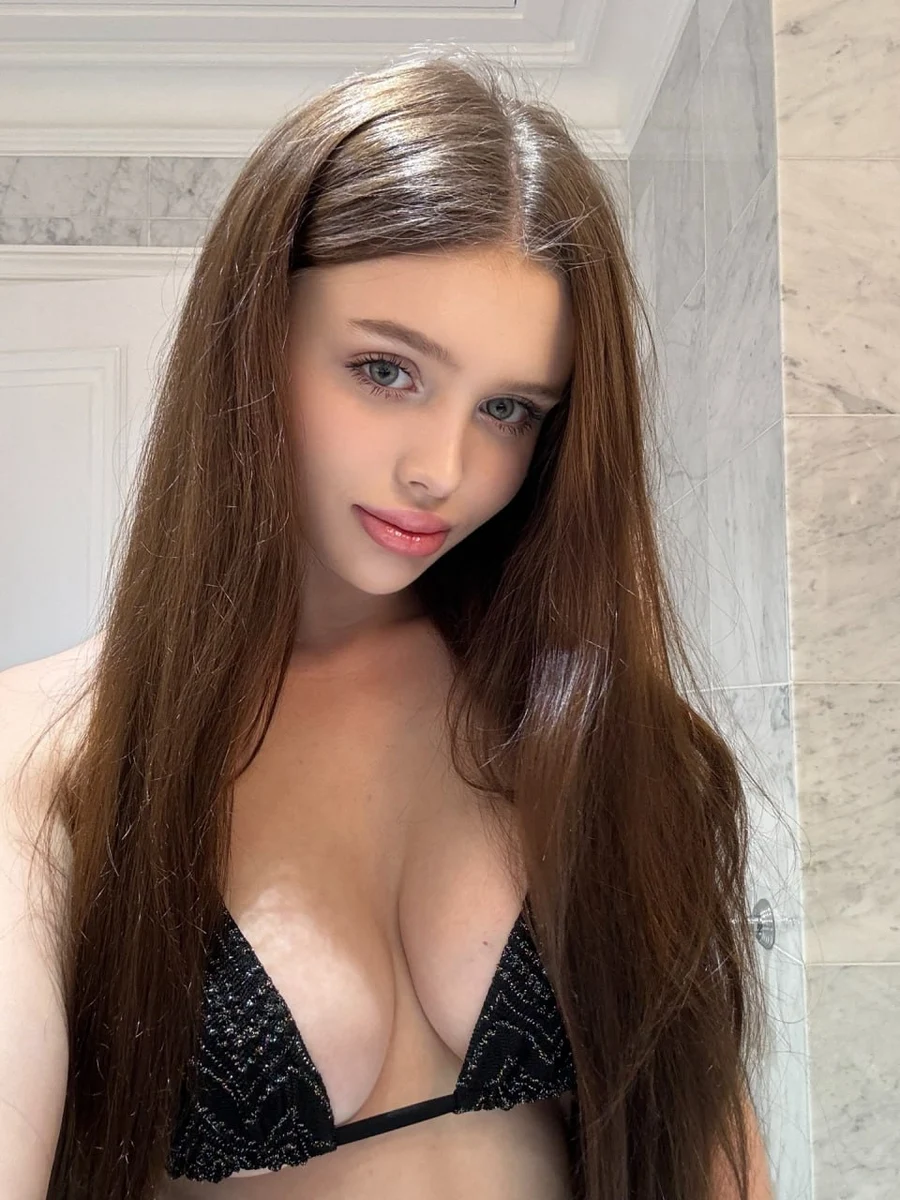 Lydia profile in Dubai