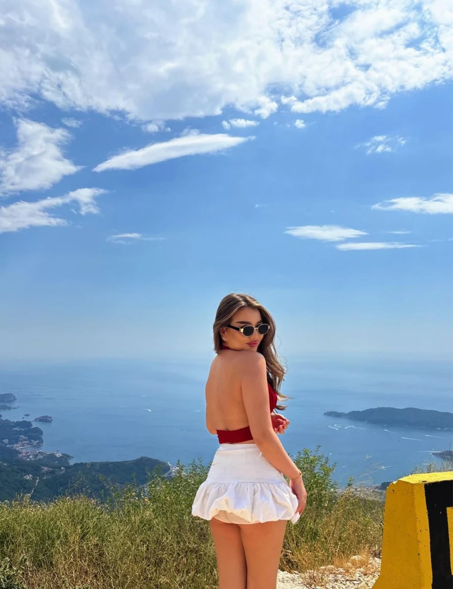 Martina profile in Dubai