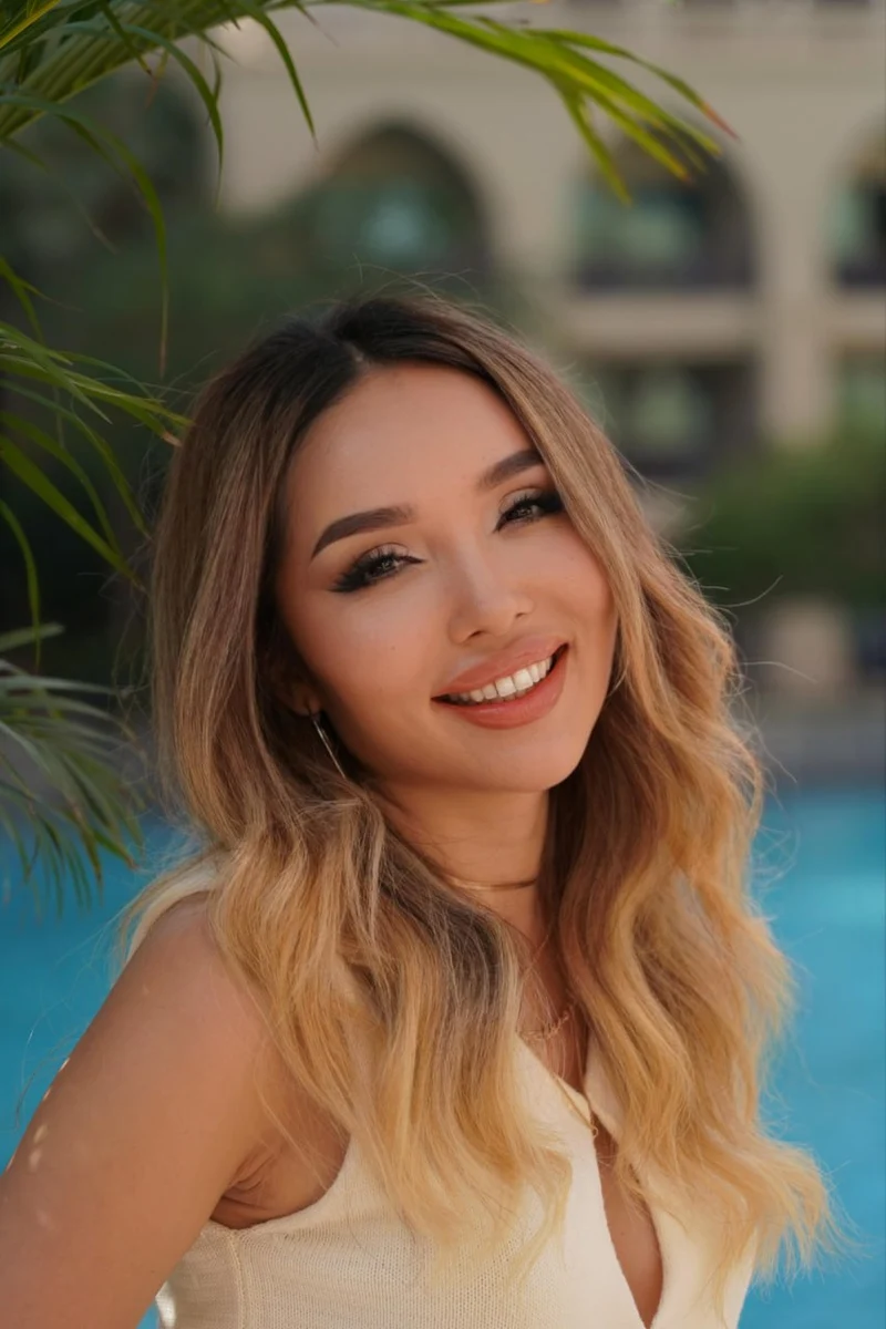 Melania profile in Dubai
