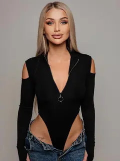 Melinda profile in Dubai