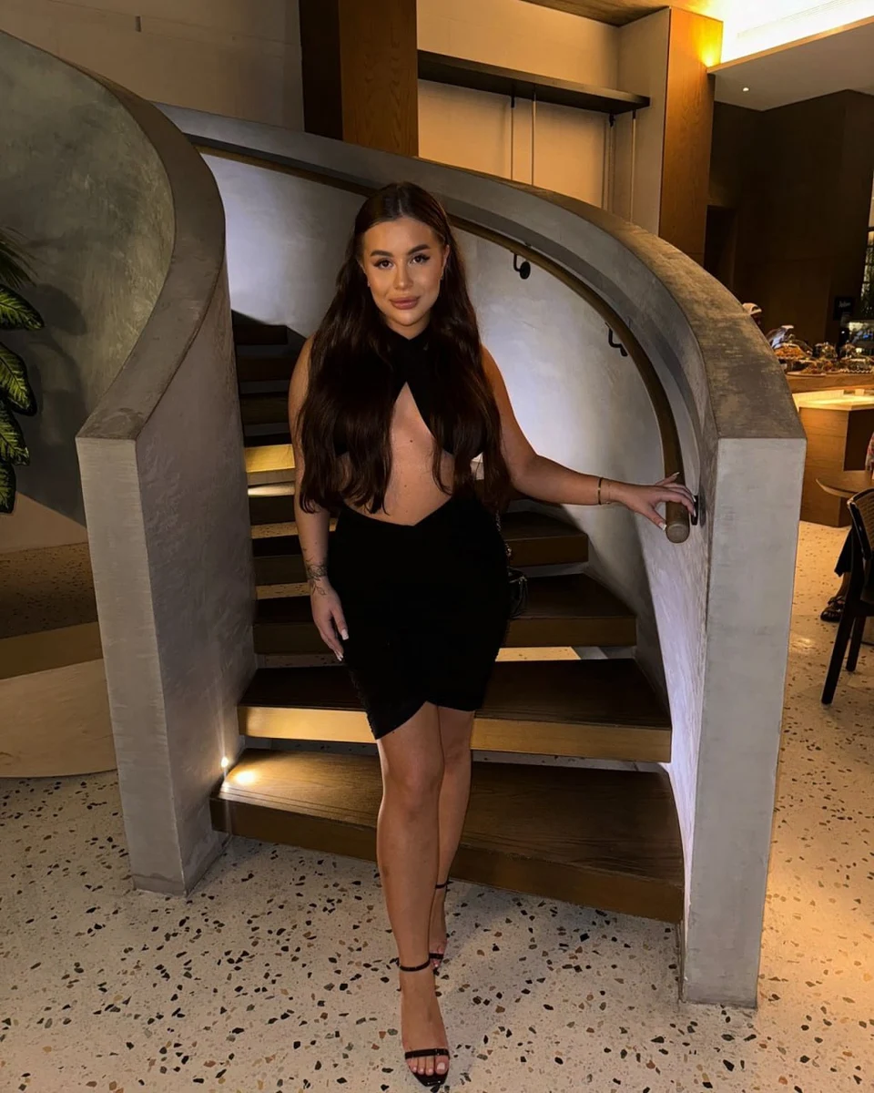 Pavla profile in Dubai