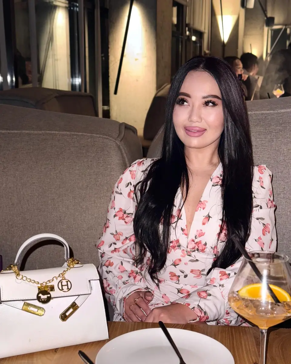 Priya profile in Dubai