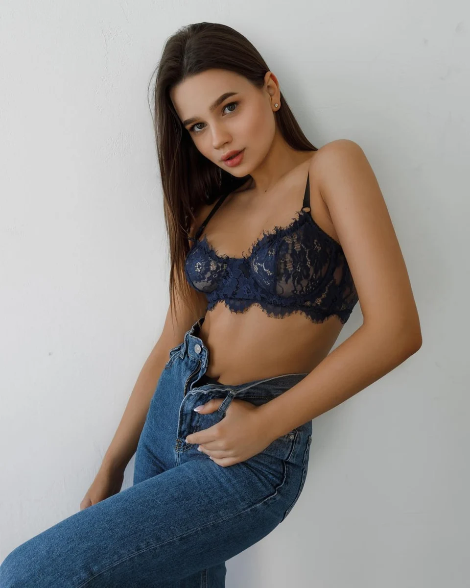 Rosalie profile in Dubai