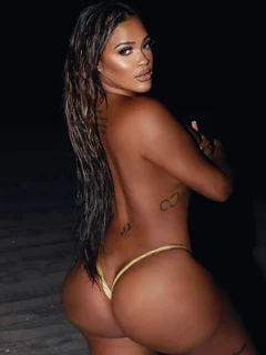 Sofia profile in Dubai