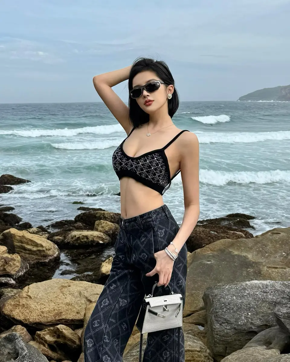 Zoya profile in Phuket